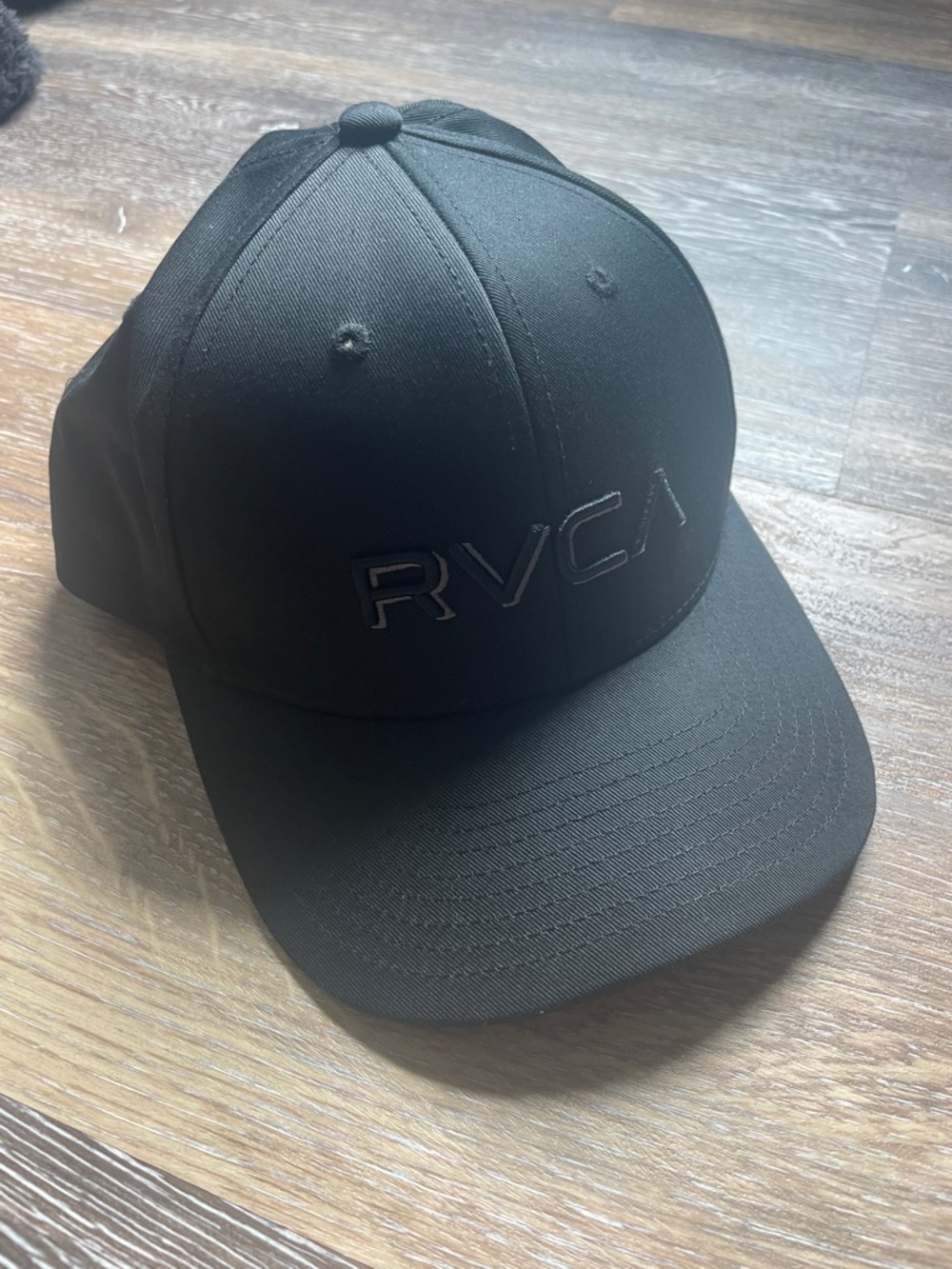 RVCA All-Black Embroidered Logo Cap